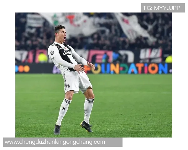 尤文图斯与马竞球衣对比分析展现球队文化与风格的独特魅力