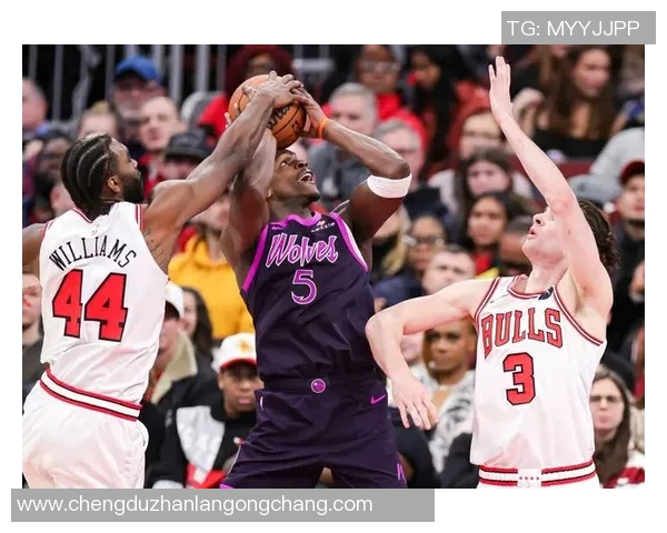 森林狼与公牛精彩对决回放分析及比赛亮点总结