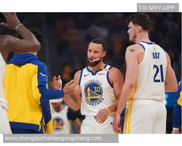 2013年NBA季后赛火箭与勇士的激烈对决回顾与精彩瞬间分析